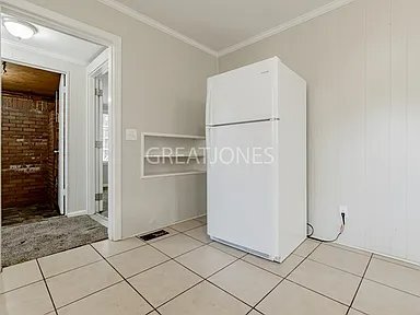Photo - 2470 Parkwood Dr