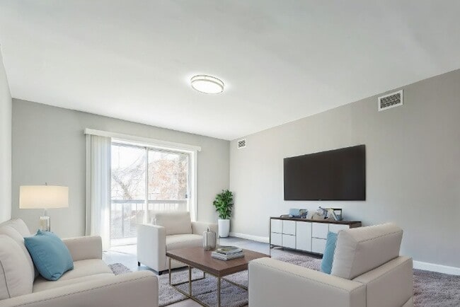 Photo - Parkside Apartments