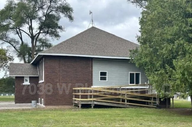 Photo - 7038 W Blanchard Rd