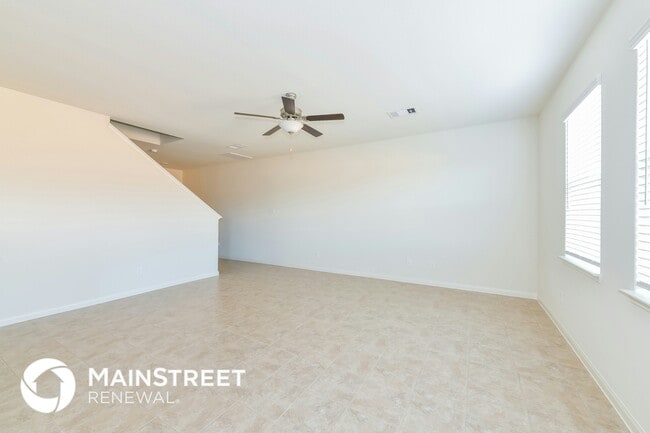 Photo - 26251 Bosch Dr