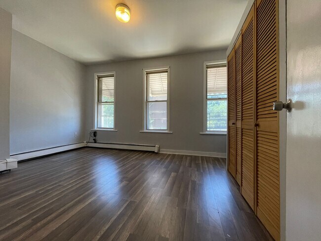 Photo - 116 Linden Ave Unit 2