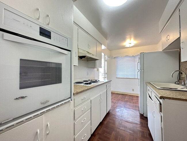 Photo - 362 Wilson Ave