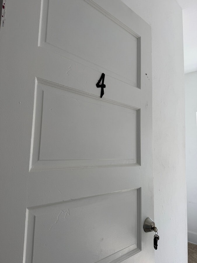 Photo - 33 N Washington St Unit Apt 4