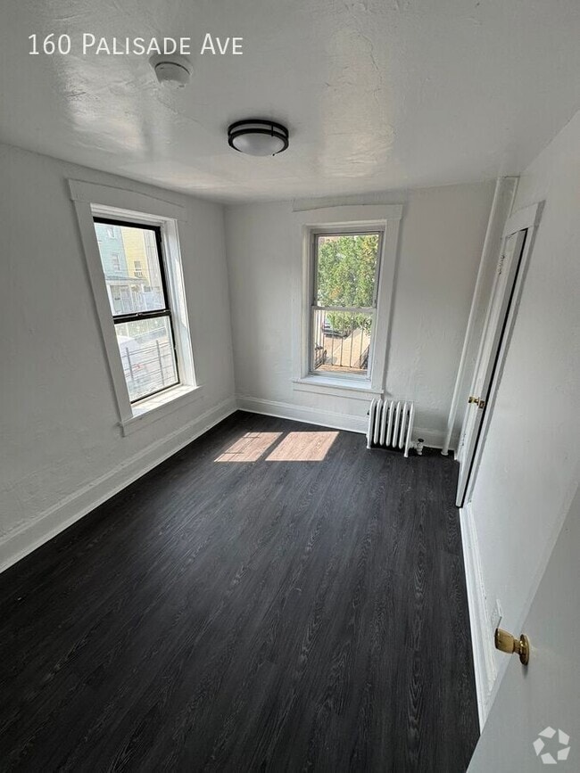 Building Photo - 160 Palisade Ave Rental