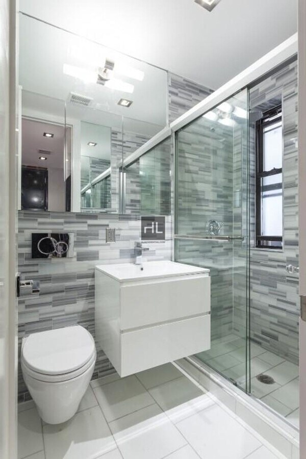 Photo - 2ND AVE. Unit 8