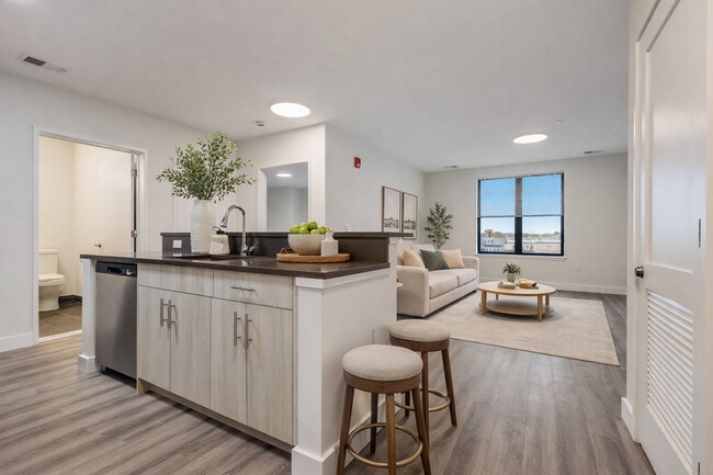 Building Photo - The HIGHLAND