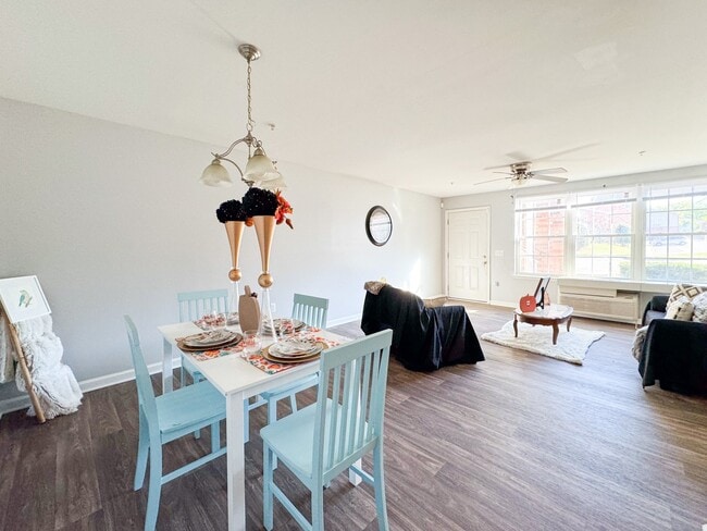 Photo - Gable Oaks Apartments