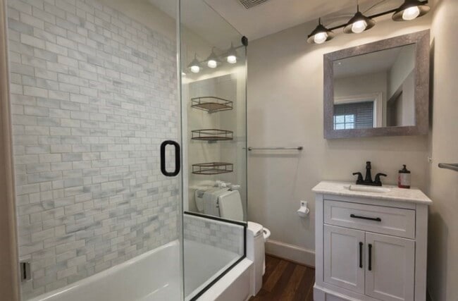 Photo - 227 Marlborough St Unit 8