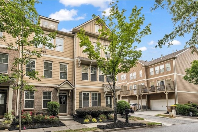 501 Grove Field Ct NW