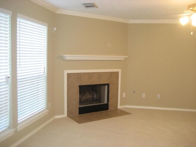 Photo - 15343 Court Amber Trail