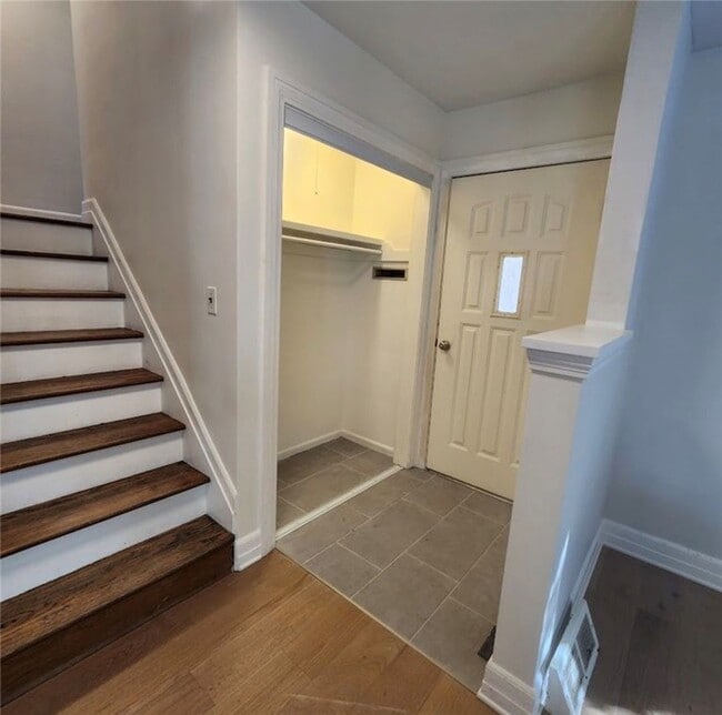 Photo - 240 Maywood Dr