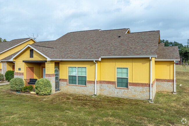 Photo - Stoneleaf at Fairfield