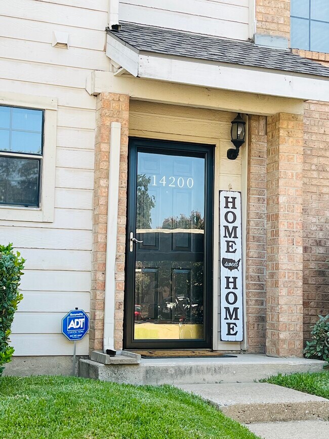 Front Door - 3635 Garden Brook Dr Unit 14200