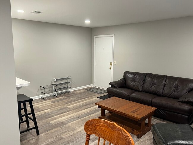 Photo - 220 Elm St Unit 304
