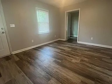 Photo - 617 Camellia Cir