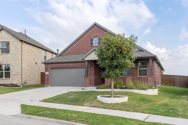 Photo - 912 Slate Ln