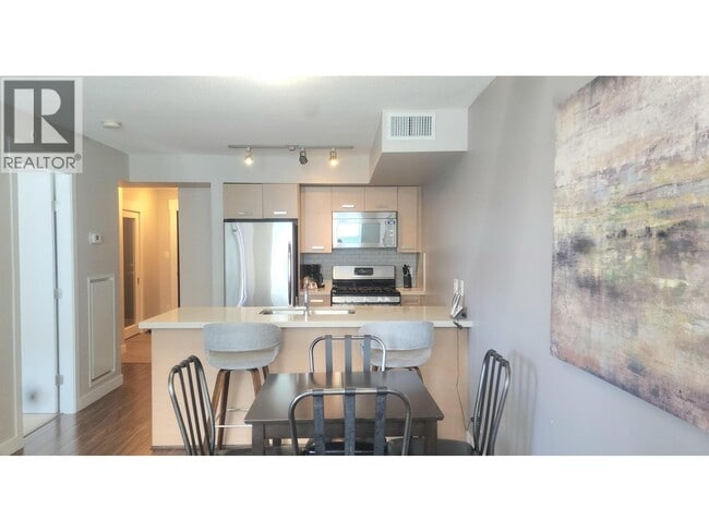 8033 Saba Rd Unit 907