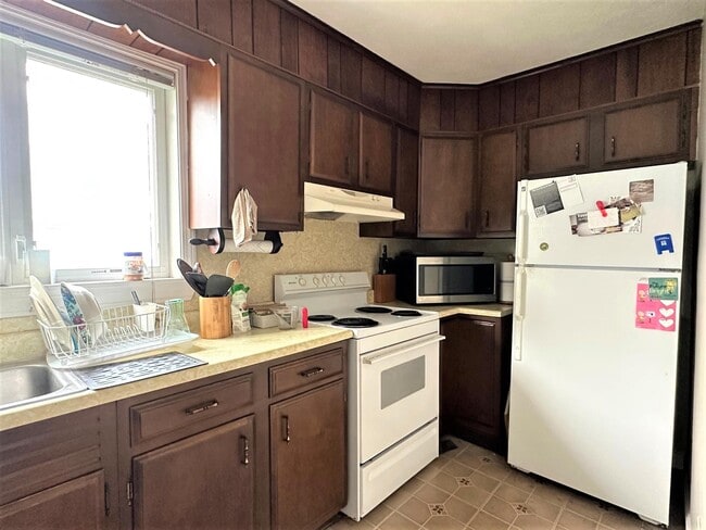 Photo - 65 Boston Ave Unit 65