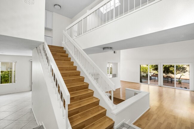 Photo - 24681 Creekview Dr