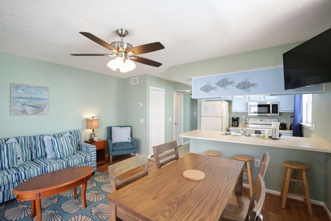 Photo - 608 Carolina Beach Ave S Unidad SI ID1302670P