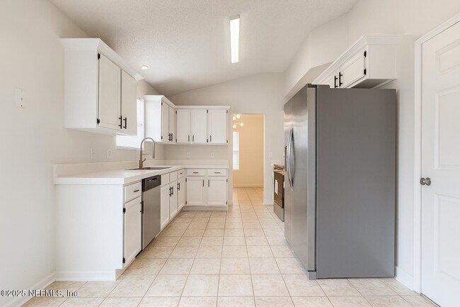 Photo - 2898 Canyon Falls Dr