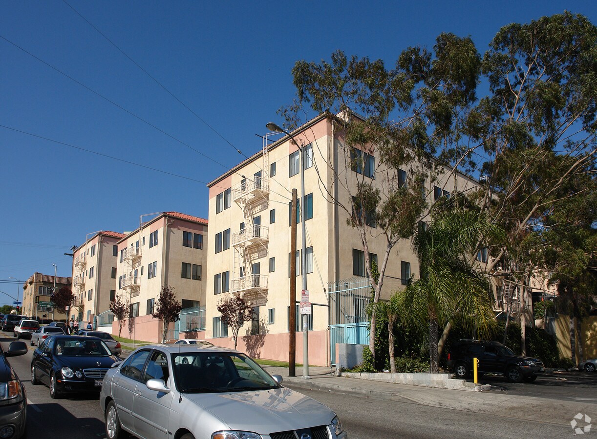 Photo - Beverly Manor Apartments