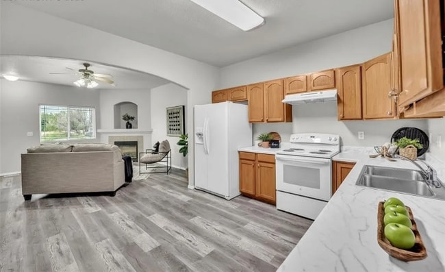 Photo - 1034 Fountain Mesa Rd