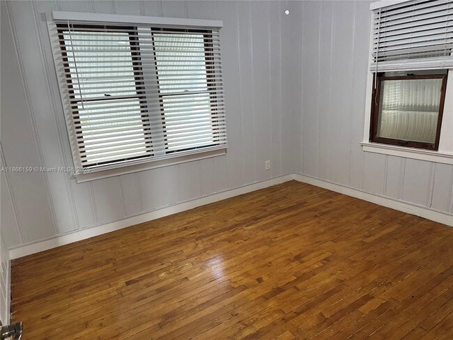 Building Photo - 720 N 26th Ave Rental