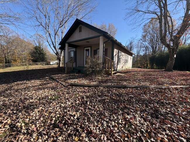 Photo - 651 New Brickyard Rd