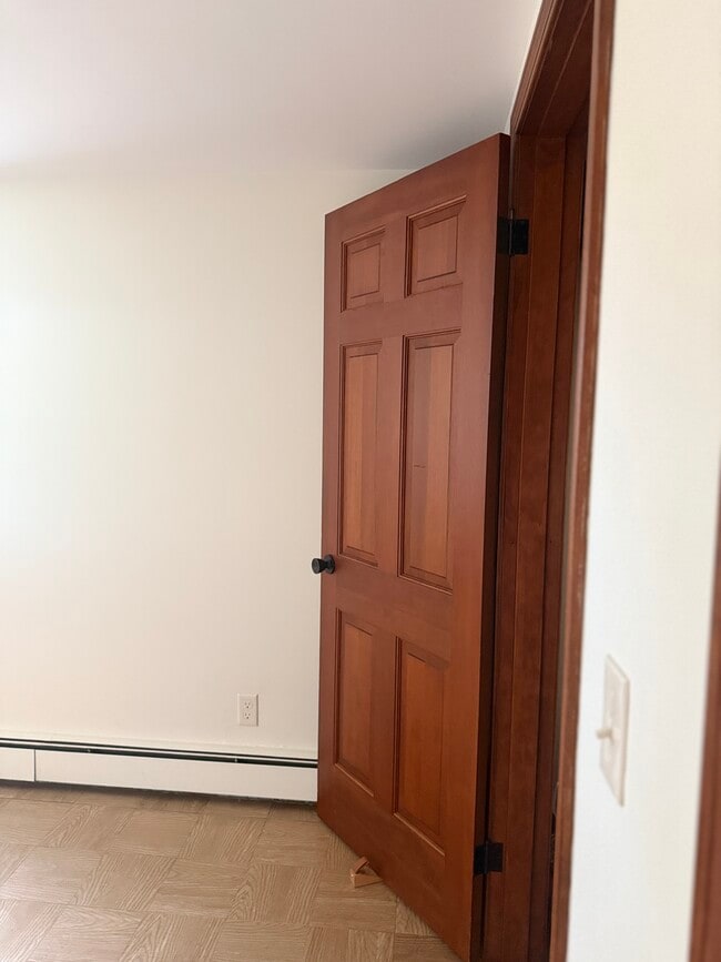 Photo - 1 Sayles Hill Rd Unit Private 1.5BR Apartment