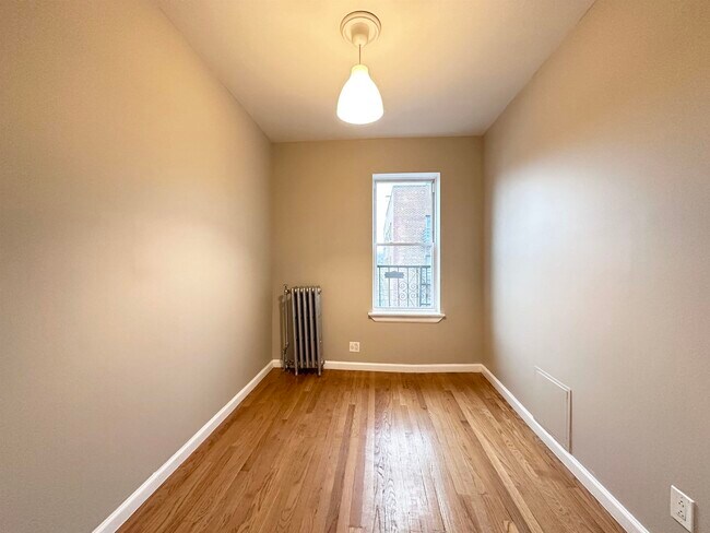 Photo - 160 Vroom St Unidad 38