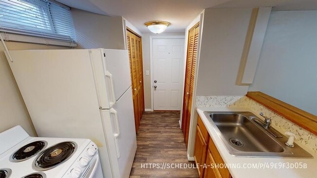 Photo - 1008 W. Bluff-E Unit E