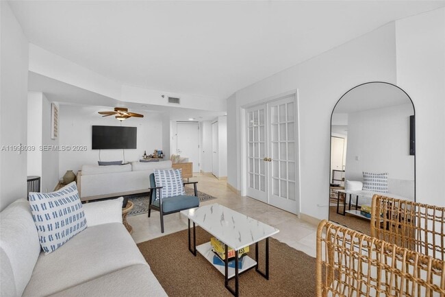 Photo - 1000 W Island Blvd Unit 2105