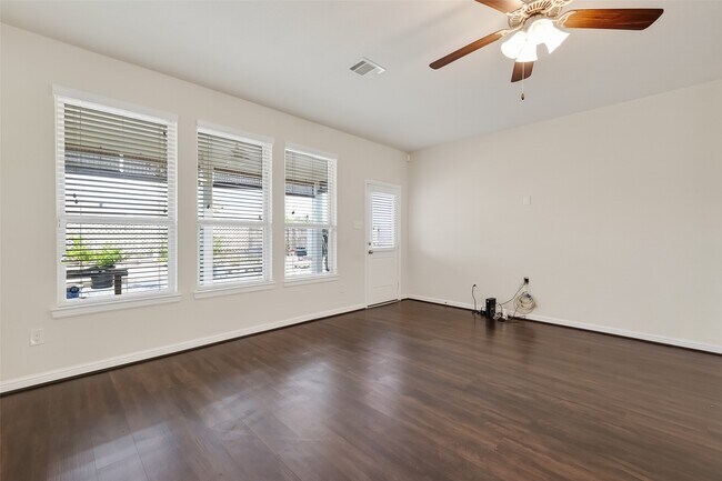 Photo - 18122 Alora Springs Trace