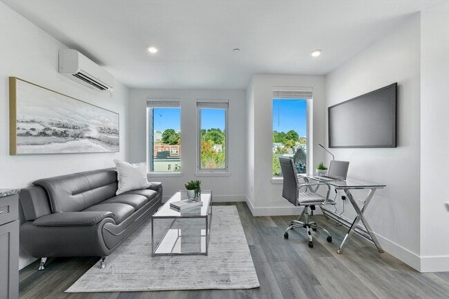 Photo - 585 Essex St Unit PH 716