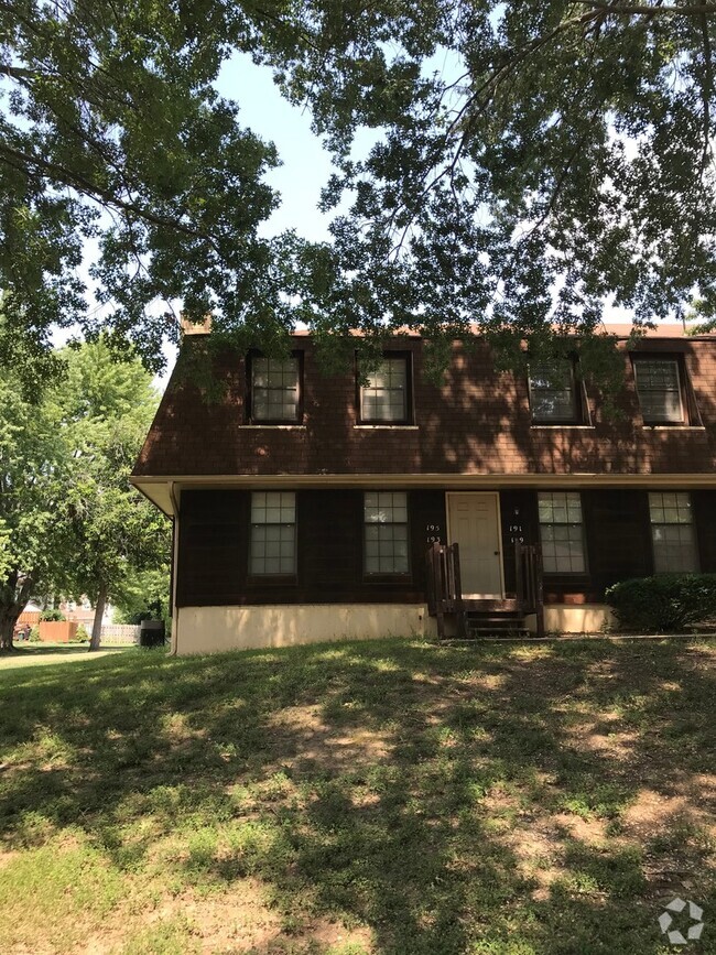 Building Photo - Great Unit 191 Rental