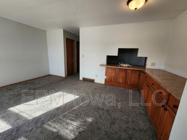 Photo - 2209 W 4th St