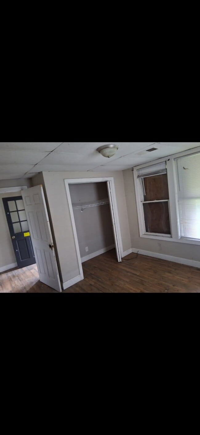 Photo - 1610 S Lydia Ave