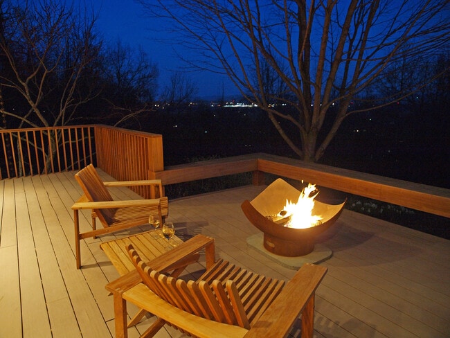 Photo - 100 Crab Apple Ln