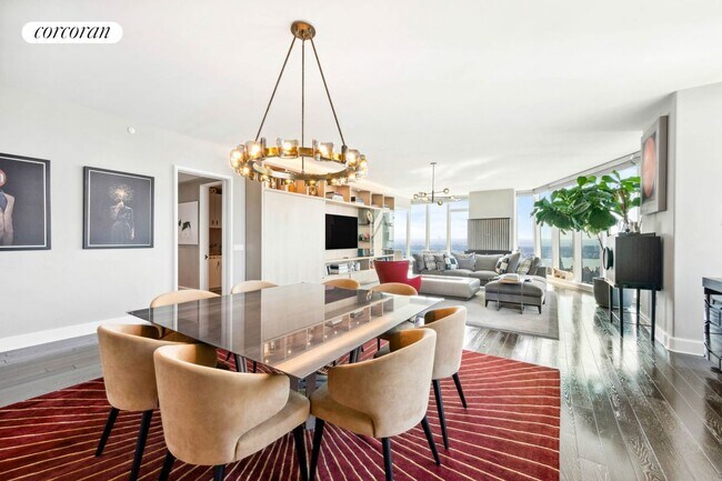 Photo - 45 E 22nd St