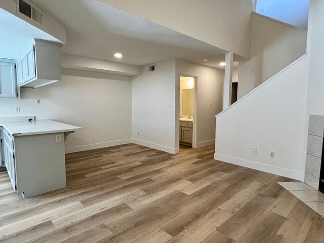 Photo - 817 Quail Ln