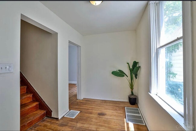 Photo - 812 Fairbanks Ave