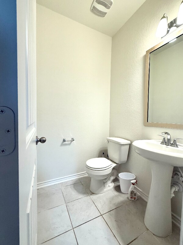 Photo - 7010 Solar Eclipse