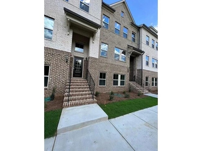 Photo - 735 Brecklin Ln