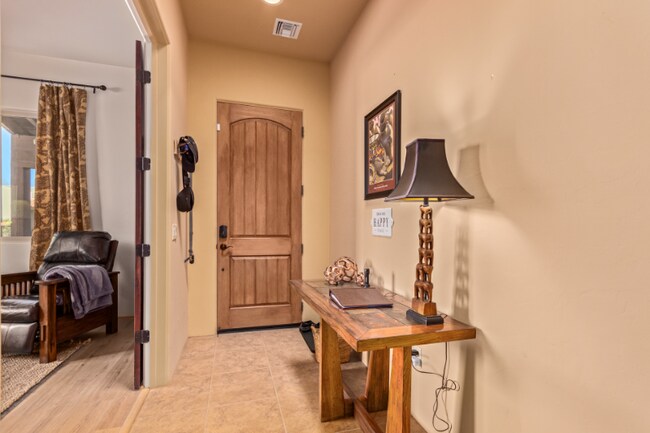 Photo - 204 Circulo Veranera