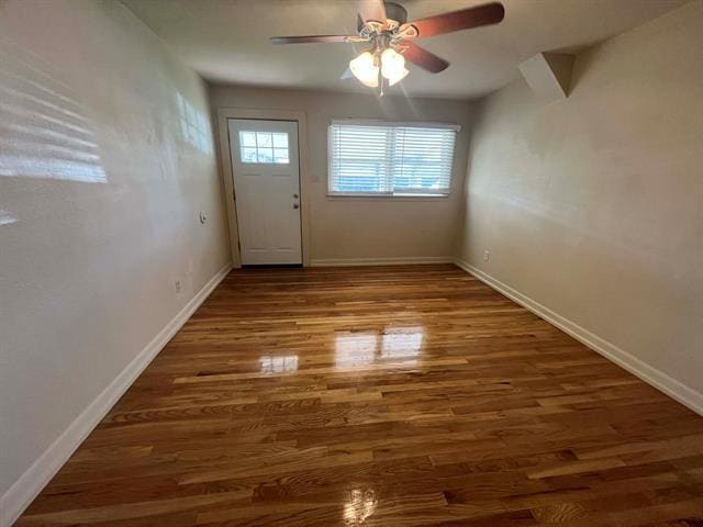 Photo - 1725 Peach St