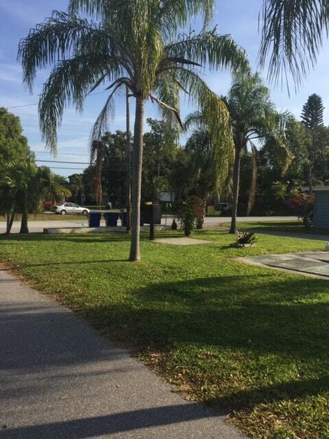 Photo - 10464 106th Ave N Unidad 8