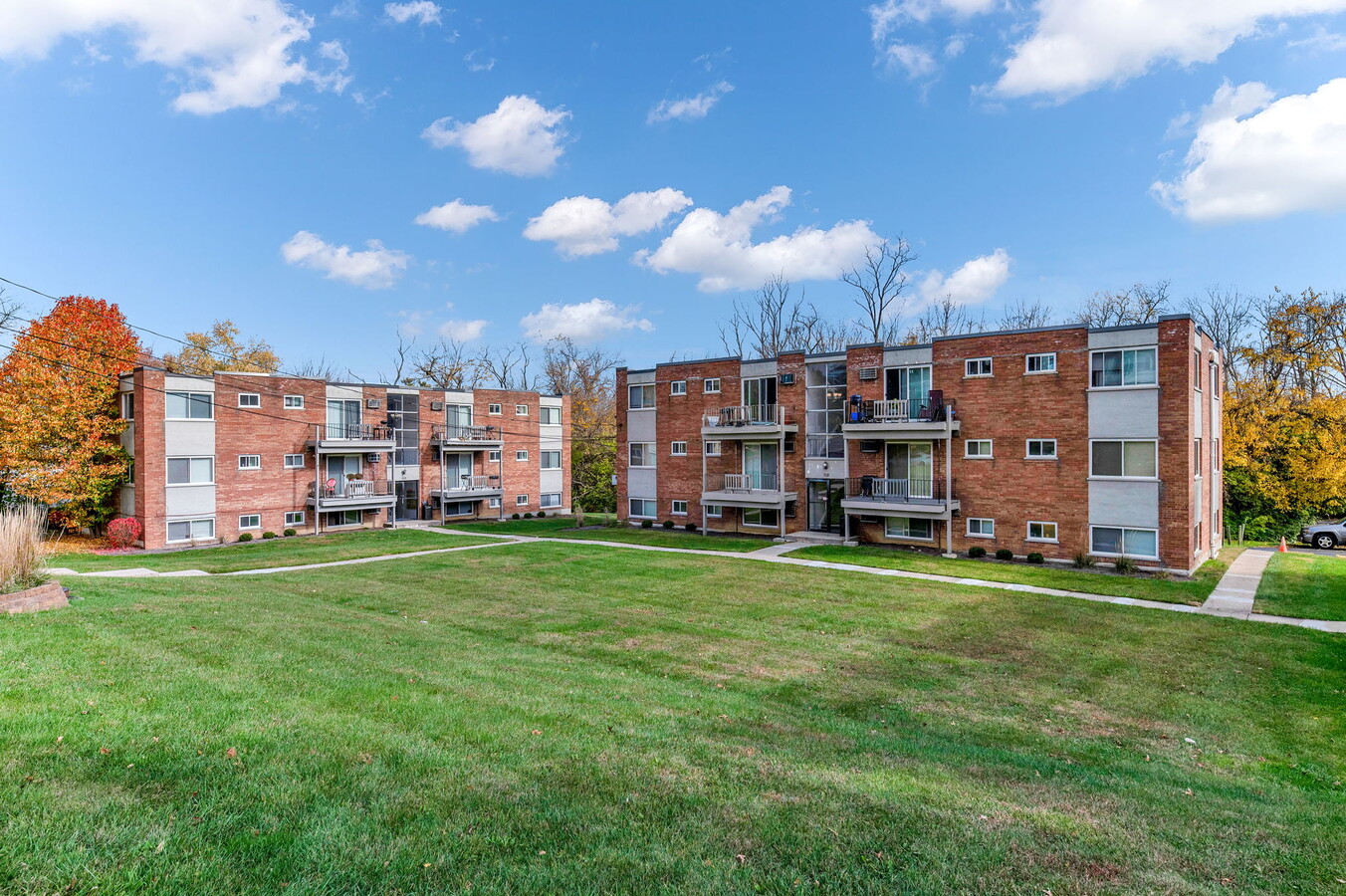 Briarwood - Briarwood Apartments