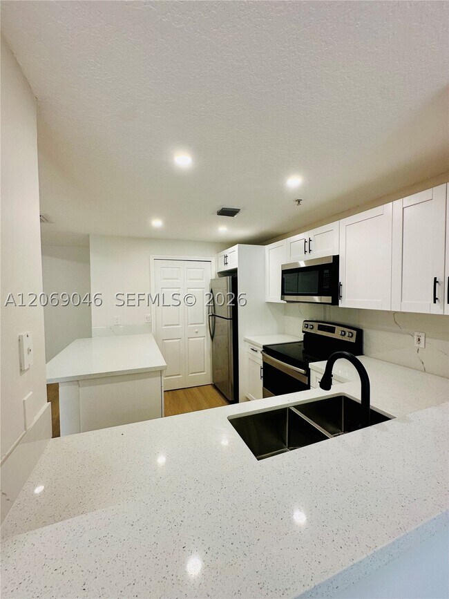 Photo - 6560 NW 114th Ave Unit 523