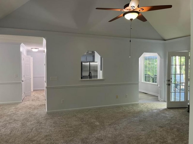 Photo - 105 Timberland Dr